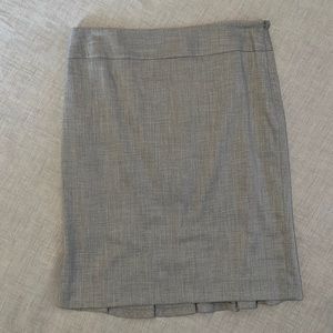 The Limited ruffle back skirt- size 8